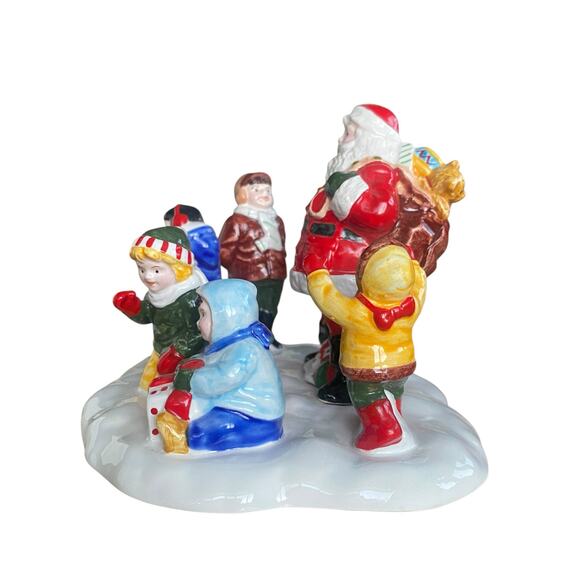 Dept 56 "Santa Comes to Town 1995” Original Snow Village Collection Christmas - Picture 7 of 15